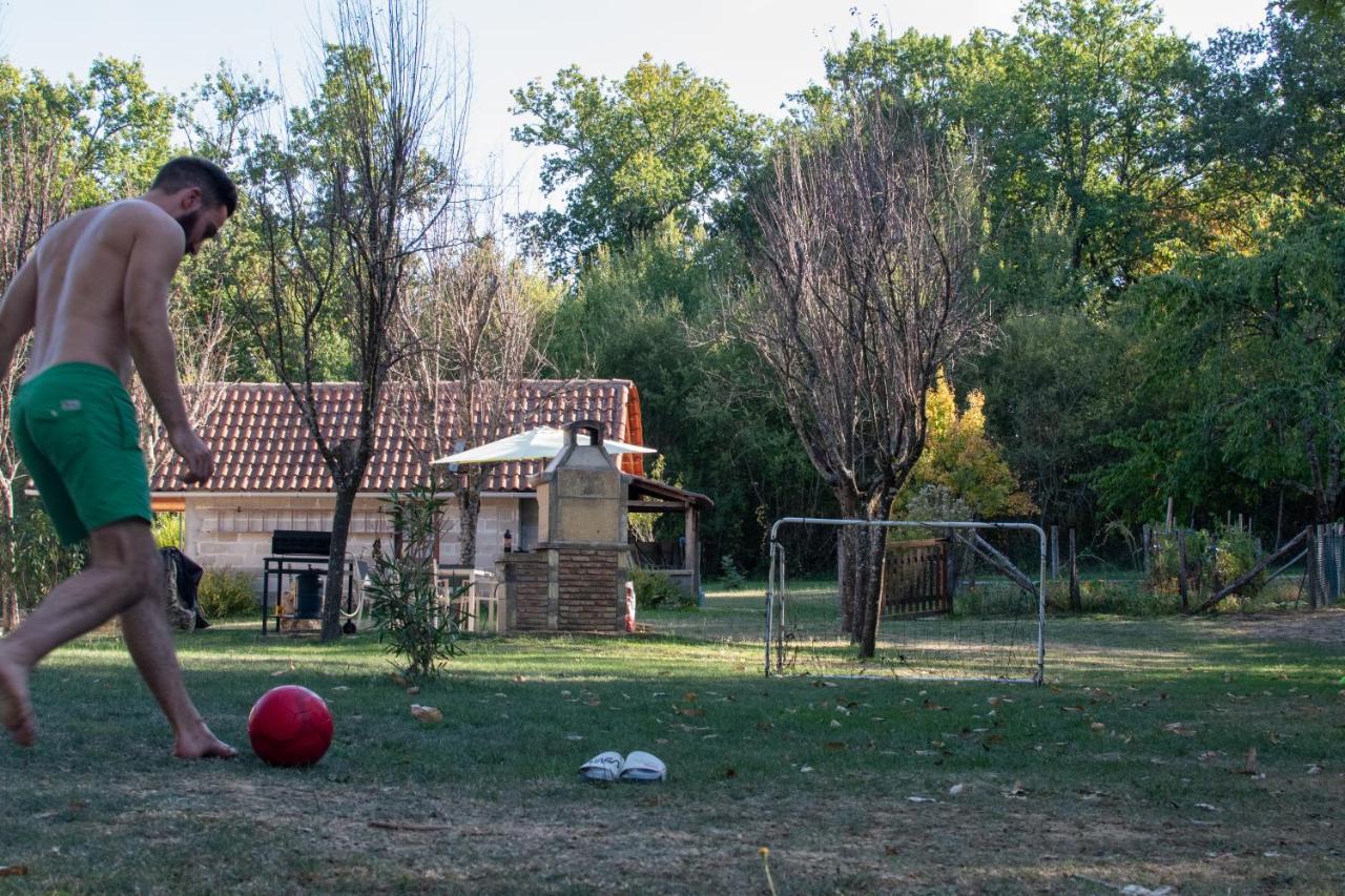Les Pruniers De La Cipiere Peyzac-le-Moustier Exterior foto